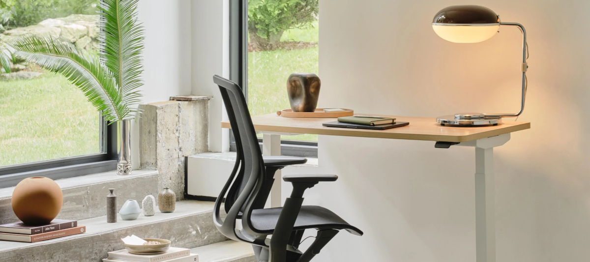 aire-chair.jpg aire-chair.jpg